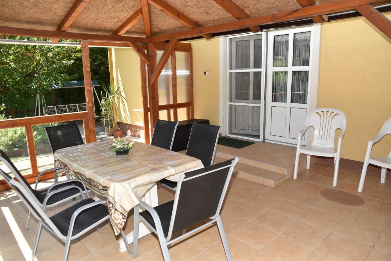 Gyenesi Virág Apartman Gyenesdiás Exterior foto